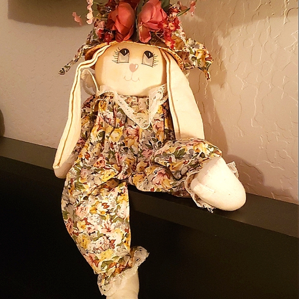 Shelf Bunny